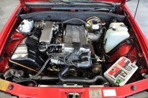 Bild 7/30 von Alfa Romeo 75 2.0 Twin Spark (1988)