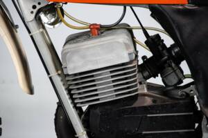 Image 13/50 of Aspes DUMMY (1983)