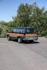 Bild 17/44 von Jeep Grand Wagoneer (1988)