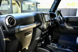 Image 38/50 of Jeep Wrangler 3.6 V6 (2014)