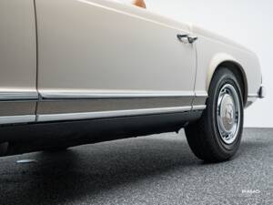 Bild 22/41 von Mercedes-Benz 280 SL (1969)