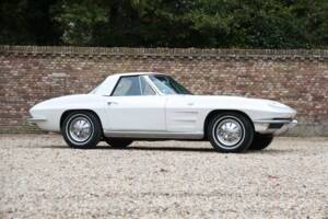 Image 40/50 de Chevrolet Corvette Sting Ray Convertible (1964)