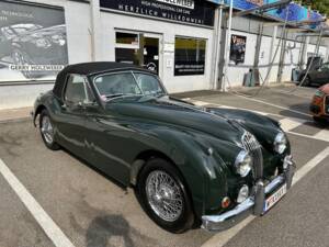 Image 56/82 of Jaguar XK 140 DHC (1956)