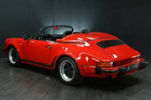 Image 6/30 de Porsche 911 Speedster 3.2 (1989)