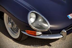 Image 12/80 de Jaguar Type E 4.2 (1966)