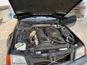 Image 28/38 de Mercedes-Benz 300 SL (1993)
