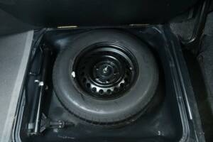 Image 26/29 of Mercedes-Benz 280 SE (1977)