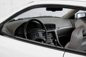 Bild 17/45 von BMW 850i (1990)