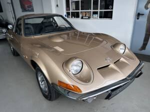 Image 11/35 of Opel GT 1900 (1970)