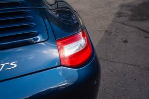 Image 41/54 of Porsche 911 Carrera GTS (2011)
