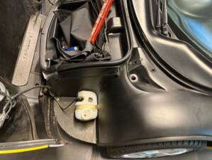 Image 16/26 of Renault Sport Spider (1997)