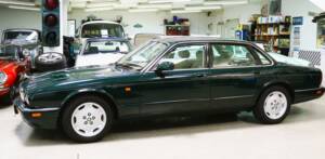 Bild 5/29 von Jaguar XJ6 3.2 Executive (1997)