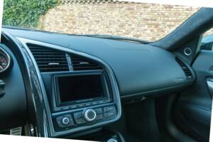 Image 46/50 de Audi R8 V10 (2011)