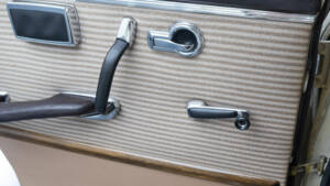 Bild 10/12 von Mercedes-Benz 220 SE b (1962)