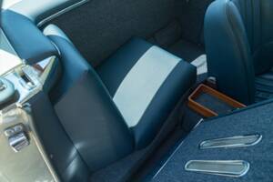 Image 44/50 de Mercedes-Benz 230 SL (1965)