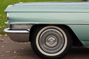 Image 9/29 of Cadillac 62 Convertible (1963)