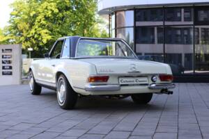 Imagen 21/50 de Mercedes-Benz 230 SL (1965)