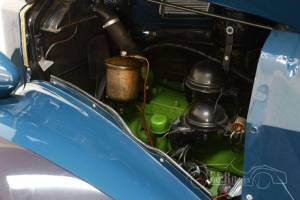 Image 3/19 of Packard Six (1938)