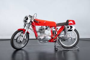 Image 6/34 de Ducati 125 Sport (1957)