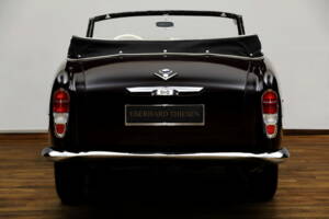 Image 8/31 of BMW 502 - 3.2 Litre Super (1960)