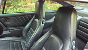 Immagine 33/37 di Porsche 911 Carrera 3.2 (1985)