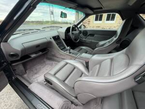 Image 38/43 of Porsche 928 GTS (1994)