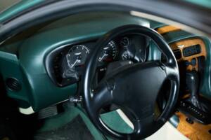 Bild 31/34 von Aston Martin DB 7 Vantage (2000)