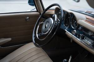 Immagine 42/93 di Mercedes-Benz 230 SL (1965)