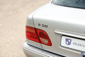 Image 87/98 de Mercedes-Benz E 50 AMG (1996)