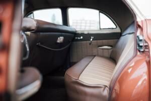 Bild 19/29 von Chevrolet Deluxe Styleline (1952)