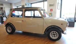 Image 4/51 de Innocenti Mini Cooper (1970)