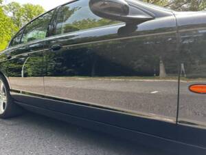 Bild 43/50 von Jaguar S-Type 4.2 V8 R (2004)