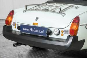 Bild 28/50 von MG MGB (1977)