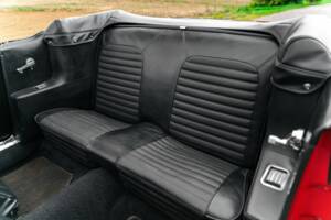 Image 14/20 of Ford Mustang 289 (1966)