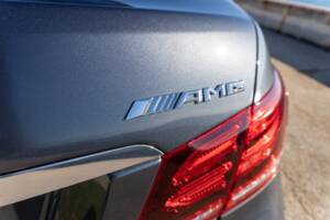 Bild 17/19 von Mercedes-Benz E 400 d 4MATIC (2014)