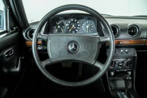 Bild 8/50 von Mercedes-Benz 300 TD Turbodiesel (1981)
