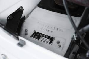 Image 40/47 of Abarth Fiat 850 TC (1965)