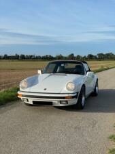Bild 13/15 von Porsche 911 Carrera 3.2 (1985)