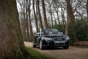 Image 12/39 of Audi S4 (2006)