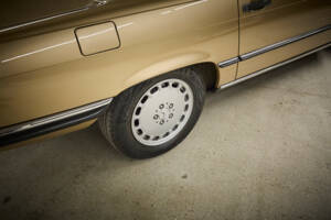 Imagen 33/99 de Mercedes-Benz 300 SL (1987)
