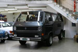 Bild 27/50 von Volkswagen T3 Caravelle GL 1.9 (1987)
