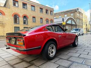 Image 14/50 of Datsun 240 Z (1972)