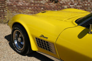 Image 11/50 of Chevrolet Corvette Stingray (1972)