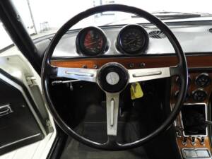 Bild 4/10 von Alfa Romeo 1750 Berlina (1969)