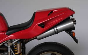 Bild 56/93 von Ducati 916 Strada (1994)