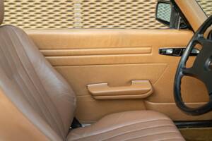 Image 36/50 de Mercedes-Benz 300 SL (1986)