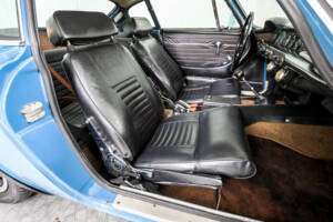 Image 13/50 of Volvo 1800 E (1971)