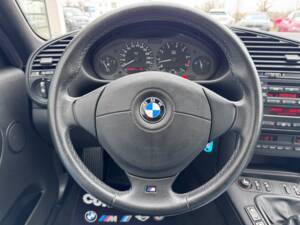 Bild 39/54 von BMW 320i (1999)