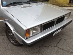 Afbeelding 33/50 van Lancia Delta (1984)