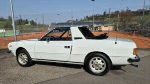 Image 9/66 de Lancia Beta Spider 2000 (1978)